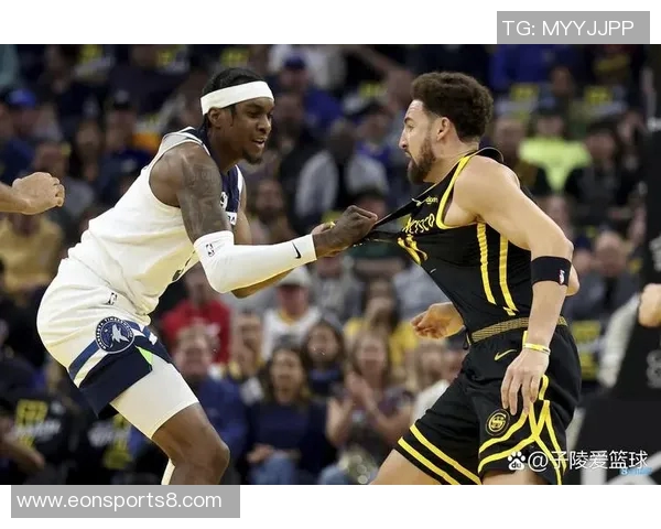 森林狼与活塞激烈冲突引发大规模斗殴七名球员遭驱逐出场 森林狼与活塞激烈冲突引发大规模斗殴七名球员遭驱逐出场